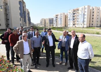 وزير الإسكان يتفقد وحدات “سكن لكل المصريين” بحدائق العاصمة ومدخل المدينة