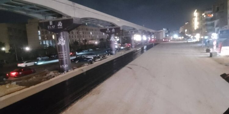 وزير الإسكان يُتابع خطة تطوير ورفع كفاءة المحور المركزي الخدمي بمدينة 6 أكتوبر