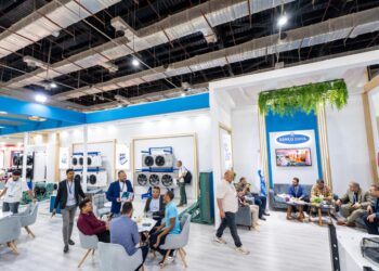 وزير الصناعة يتفقد معرض التبريد والتكييف.. ورانكو كول: 30% نسبة الصادرة من منتجاتنا والأولوية لاحتياجات السوق المحلي