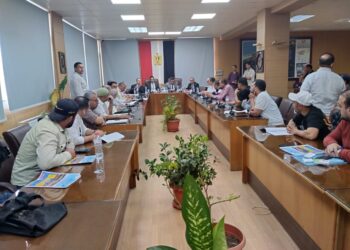 تخصيص 12 محل تجاري بجلسة مزاد علنى وحملة على المخالفات بدمياط الجديدة