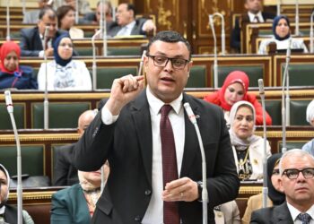 وزير الإسكان يشارك في الجلسة العامة لمجلس النواب لمناقشة مشروع قانون تنظيم مرفق مياه الشرب والصرف الصحي