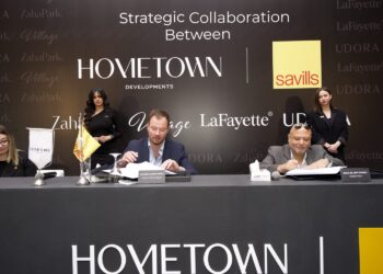 اتفاقية تعاون بين «هوم تاون للتطوير» و«سفلزمصر» لتقديم استشارات الإدارة والتشغيل لــ4 مشروعات بالعاصمة الإدارية
