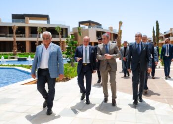 جولة فى مشروعات بتر هوم