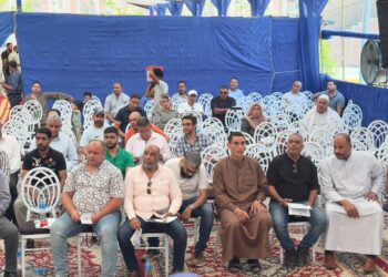 بيع محال تجارية ومخابز ووحدات إدارية بالعاشر من رمضان والعبور الجديدة