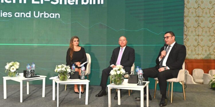 وزير الإسكان يشارك في الجلسة الافتتاحية لملتقى “بناة مصر” في دورته الـ10