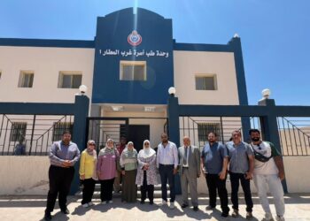 تسليم مبنى وحدة طب الأسرة بمنطقة غرب المطار بمدينة أكتوبر الجديدة تمهيداً للتشغيل