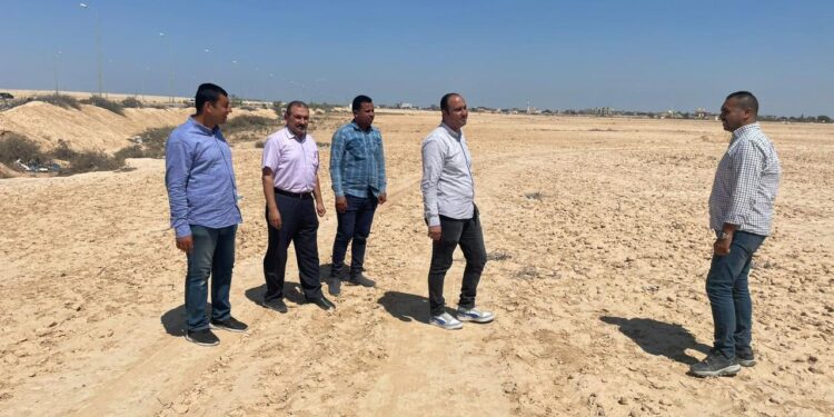 تسليم قطعة أرض بمساحة 350 فدانا بنظام المطور الصناعي بمدينة برج العرب الجديدة