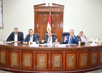 طرح 8 أسواق ووحدات ومحال تجارية بمقابل الانتفاع بحدائق أكتوبر..والعبور الجديدة والعاشر