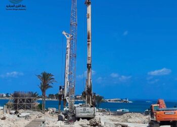 وزير الإسكان يتابع الموقف التنفيذى لمشروعات “مارينا 8”