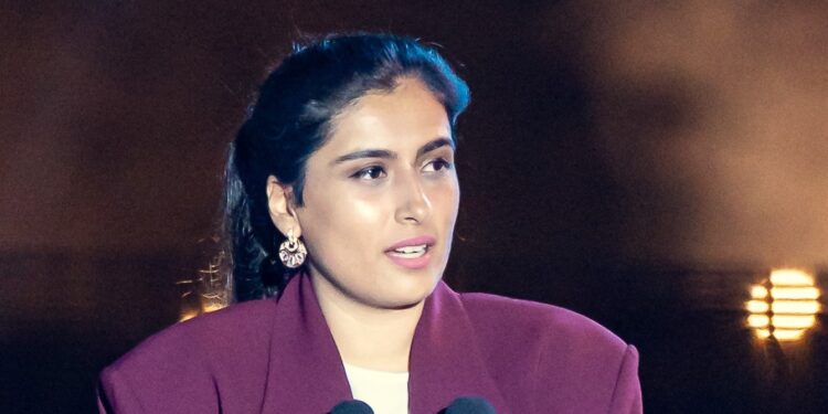 داماك الإماراتية تحتفل بإطلاق أحدث مشاريعها "داماك آيلاندز 2" خلال حفلٍ ضخم في المتحف المصري الكبير  