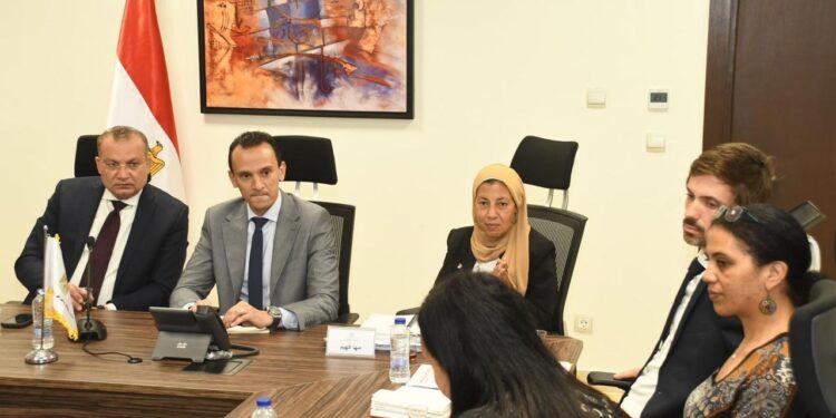 مساعد وزير الإسكان يبحث مع الجانب الألماني أوجه التعاون فى مجالات رفع كفاءة اداء الخدمات والبنية الأساسية