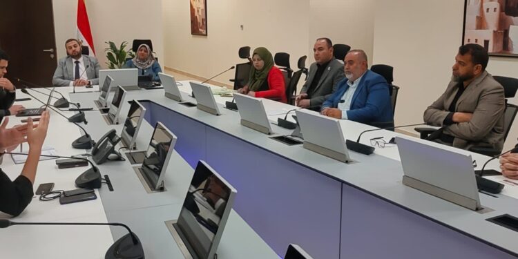 “هيئة المجتمعات العمرانية” تعقد إجتماعا موسّعا للغرفة الرئيسية للأزمات لمناقشة آليات التطوير