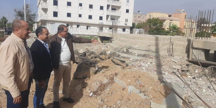 مسئولو “الإسكان” يتابعون مستجدات توفيق أوضاع الأراضي المضافة بمدينتي الشروق والعبور الجديدة
