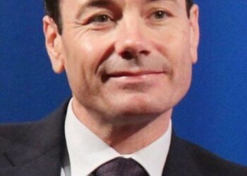 تمكين العلم والابتكار ودحض الأيديولوجيات من أجل سياسات وتشريعات أكثر ذكاءً