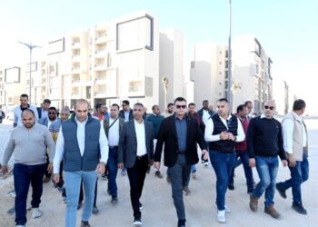 وزير الإسكان يتفقد مشروع “سكن لكل المصريين” والمدينة التراثية بالعلمين الجديدة