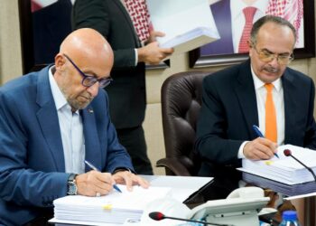 المقاولون العرب توقع اتفاقيتي تنفيذ مشروعات صرف صحي بالأردن.. بطول 32 كم