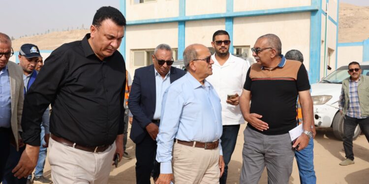 جولات مكثفة لرئيس القابضة للمياه.. لمتابعة مشروعات “حياة كريمة” وتطوير منظومة التشغيل بالمحافظات
