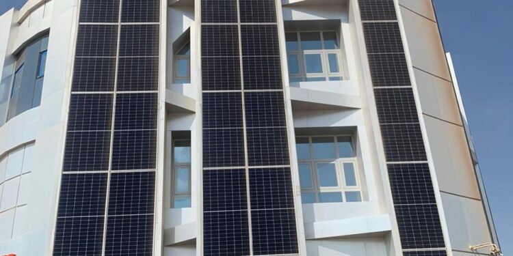 “القومي لبحوث الإسكان والبناء” يعتمد أحد المشروعات العمرانية الخضراء المستدامة بأبورواش بمحافظة الجيزة