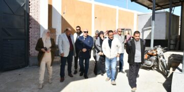 نائب رئيس الشركة القابضة ورئيس مياه دمياط يتابعون مشروعات «حياة كريمة» 