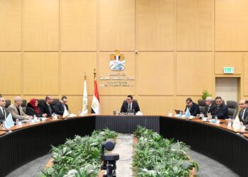 وزير الإسكان يتابع مع “سيتي إيدج” موقف مبيعات وتسويق عدد من مشروعات  المجتمعات العمرانية