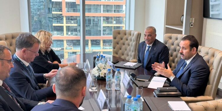 رئيس جهاز مستقبل مصر يلتقي وزيرة الزراعة الروسية ورئيس اتحاد مصدري الحبوب لبحث توريد القمح وزيادة الصادرات