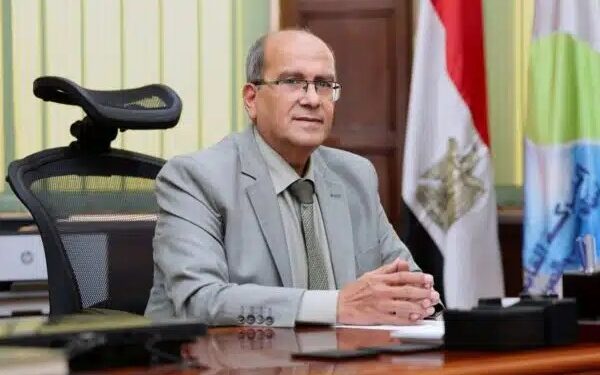 رئيس القابضة لمياه الشرب والصرف الصحي