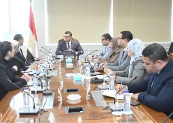 وزير الإسكان يلتقي مدير هابيتات مصر لبحث تعزيز التعاون ودعم التنمية العمرانية المستدامة