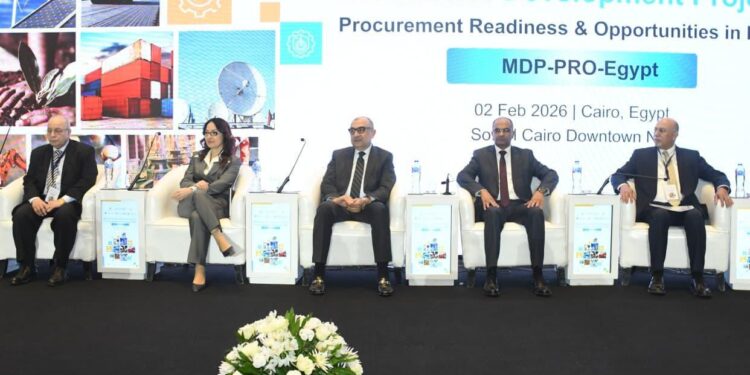 نائب وزير الإسكان يلقي كلمة خلال فعالية ينظمها البنك الدولي وشركاء التنمية الدوليين بالتعاون مع الاتحاد المصري لمقاولي التشييد والبناء