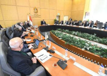 وزير الإسكان يعقد اجتماعاً لمتابعة مشروع تطوير موقع التجلي الأعظم بسانت كاترين 