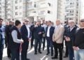 وزير الإسكان يتفقد الشاليهات والفيلات والعمارات السكنية بكومباند “مزارين” بمدينة العلمين الجديدة