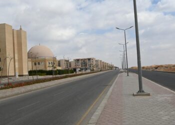 أجهزة المدن الجديدة تواصل أعمال تطوير ورفع كفاءة الطرق والمحاور