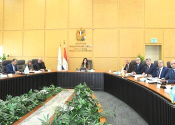 وزيرة الإسكان تترأس لجنة المرافق لمتابعة منظومة العمل بالمحافظات والمدن الجديدة