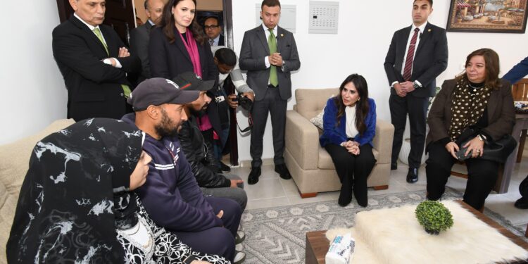 رئيس مجموعة البنك الدولي يزور وحدات “سكن لكل المصريين” بالعاشر من رمضان