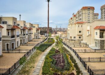 وزيرة الإسكان تعقد اجتماعًا موسعًا لمتابعة الموقف التنفيذي لمشروعات الإسكان التي تنفذها مختلف جهات الوزارة