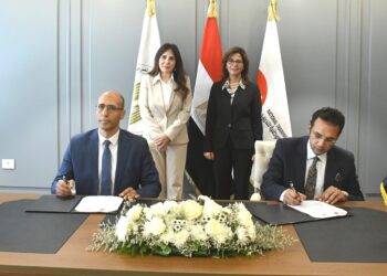 وزيرة الإسكان والمدير التنفيذي للأكاديمية الوطنية للتدريب يشهدان توقيع بروتوكول تعاون لإعداد الكوادر القيادية