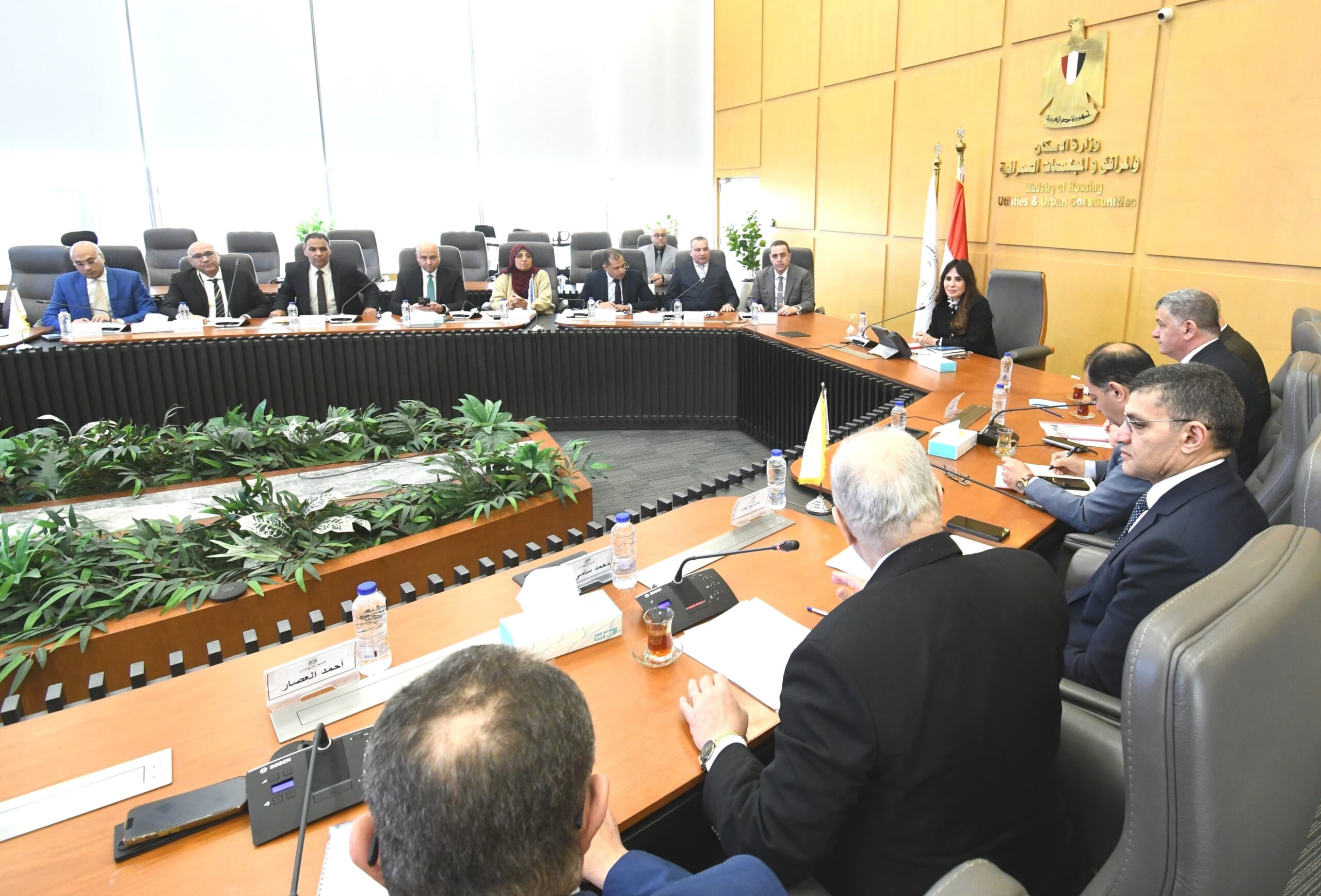وزيرة الإسكان تبحث مع اتحاد المقاولين ورؤساء الشركات العاملة بالقطاع تعزيز التعاون المشترك