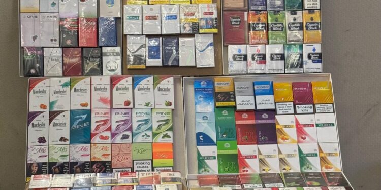 السجائر المهربة… من الظل إلى قلب السوق بنسبة 30% من المبيعات
