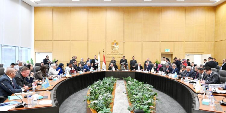 وزيرة الإسكان تلتقي بأعضاء مجلس النواب لبحث مطالب المواطنين بدوائرهم ومناقشة أهم الملفات