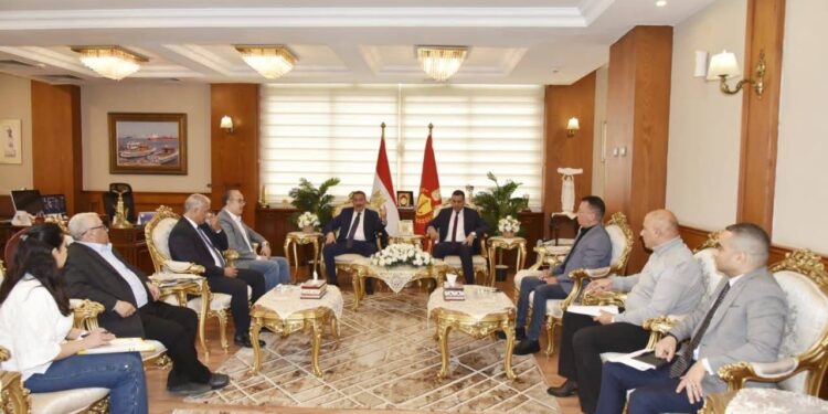 مسئولو “الإسكان” في زيارة تفقدية لمحافظة بورسعيد لبحث دعم مشروعات الإسكان