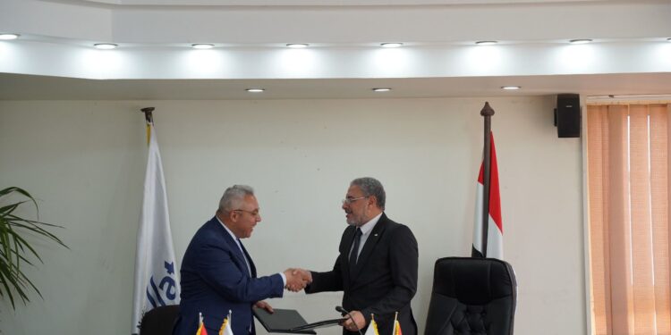 بحوث الإسكان والبناء يوقع بروتوكول تعاون مع المركز القومي لبحوث المياه