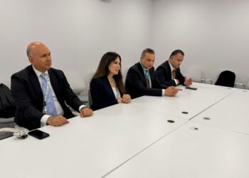 وزيرة الإسكان تبحث مع نظيرها العُماني تعزيز التعاون المشترك في مجالات الإسكان والتنمية العمرانية